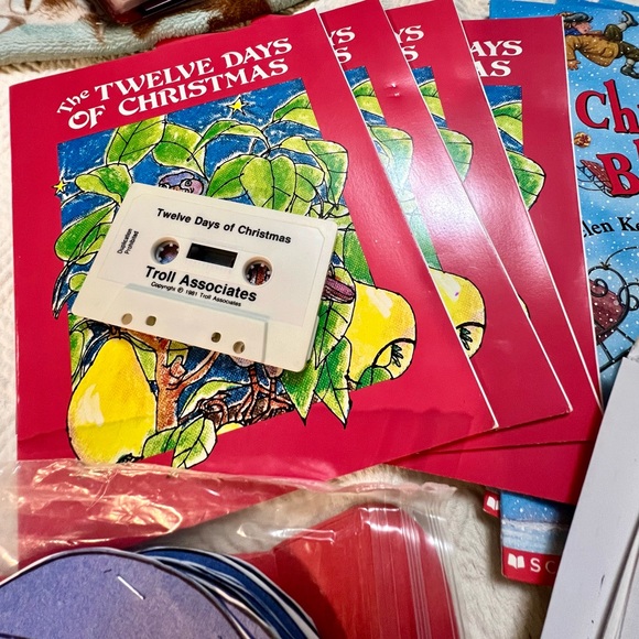 Teacher Collection Learning Listening Center Winter Christmas Theme Books Tapes - Picture 3 of 10